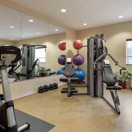 Best Western Plus Vineyard Inn And Suites Penn Yan Exterior photo