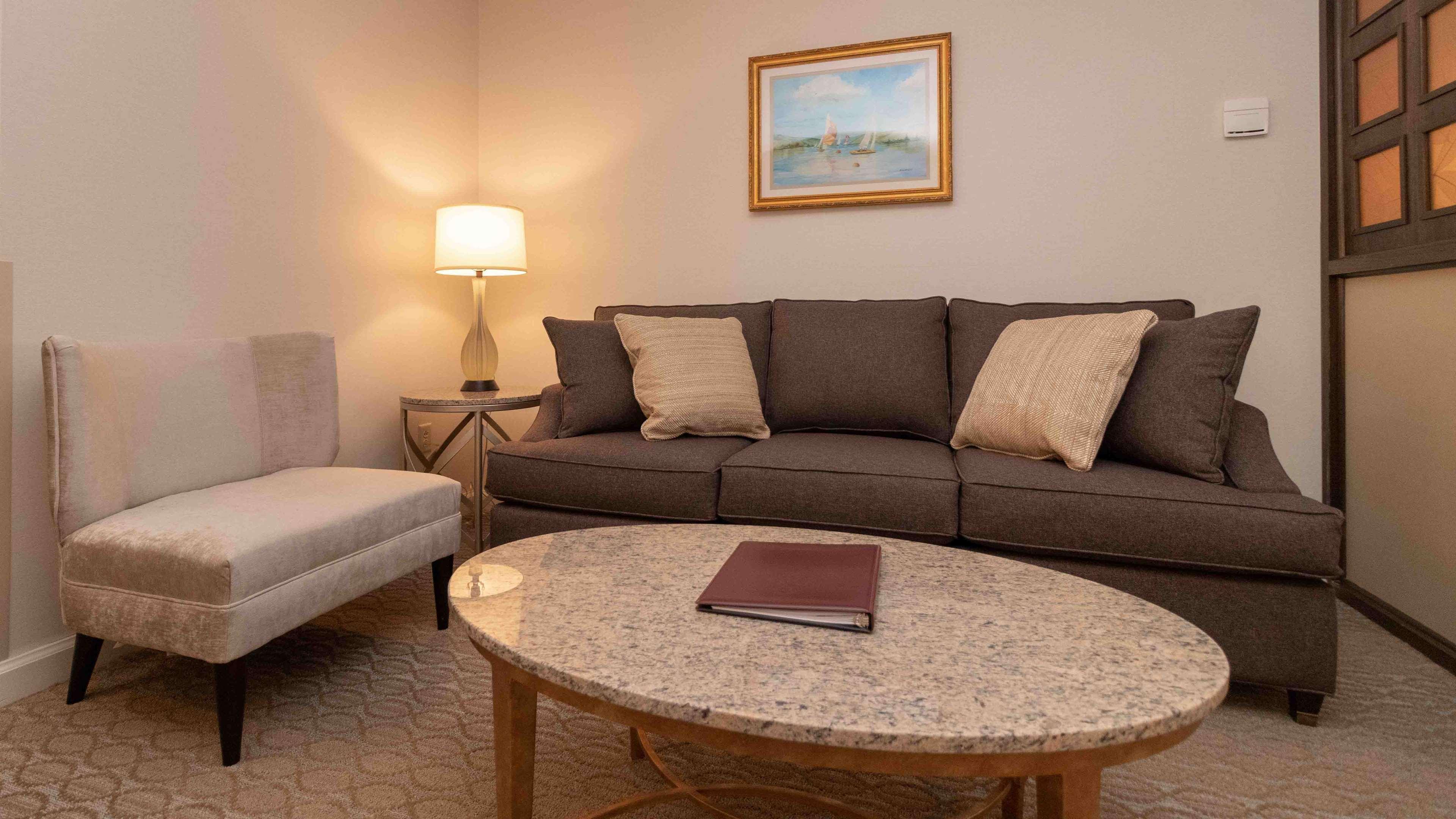 Best Western Plus Vineyard Inn And Suites Penn Yan Exterior photo