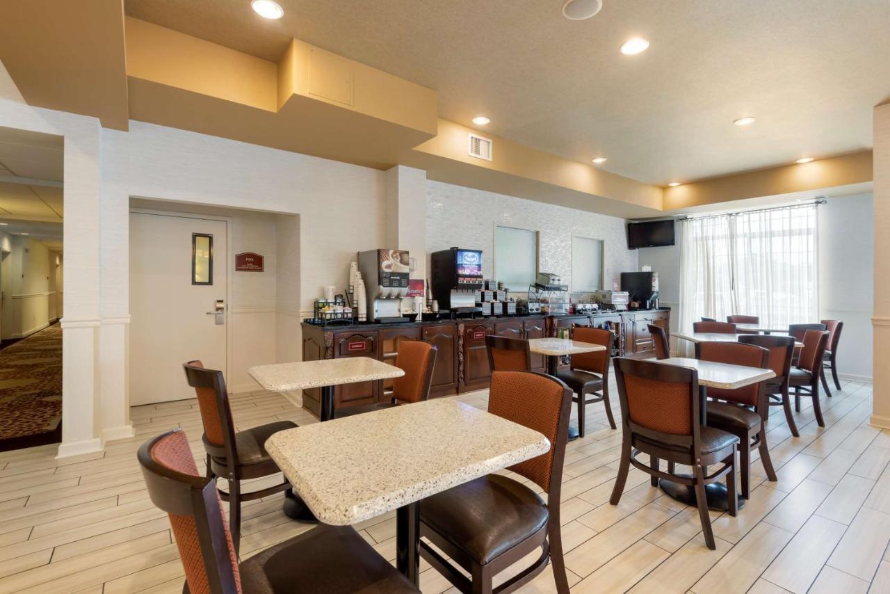 Best Western Plus Vineyard Inn And Suites Penn Yan Exterior photo